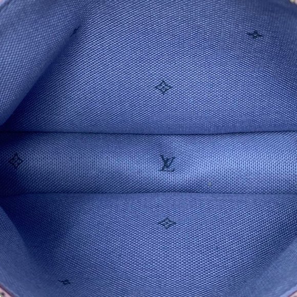 Louis Vuitton Escale Mini Pochette Accessoires - Picture 7 of 8